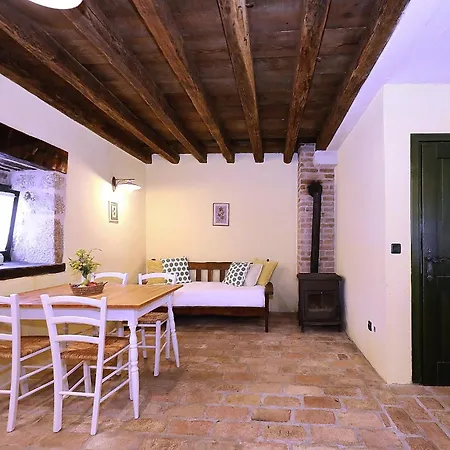 Stone House Pojata * Starigrad Paklenica