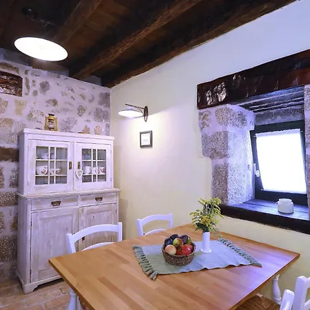 Stone House Pojata * Starigrad Paklenica